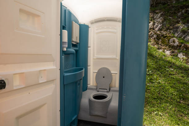 Best Porta potty rental for outdoor events  in Captains Cove, VA
