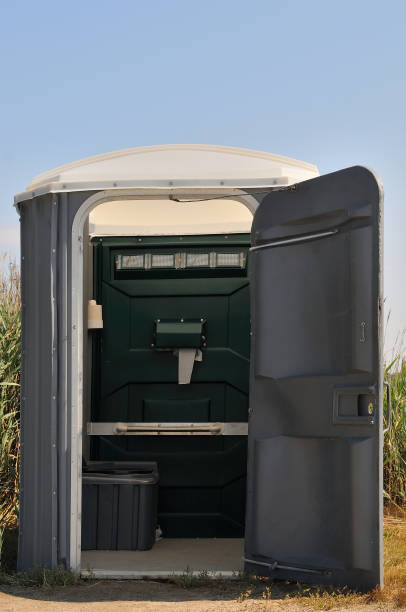 Best Luxury portable toilet rental  in Captains Cove, VA